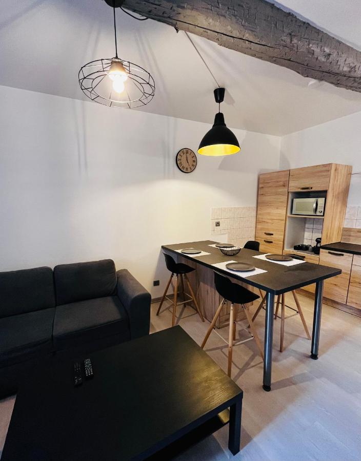 Appartement T2 Dans Le Centre Ville De Carcassonne Exterior foto